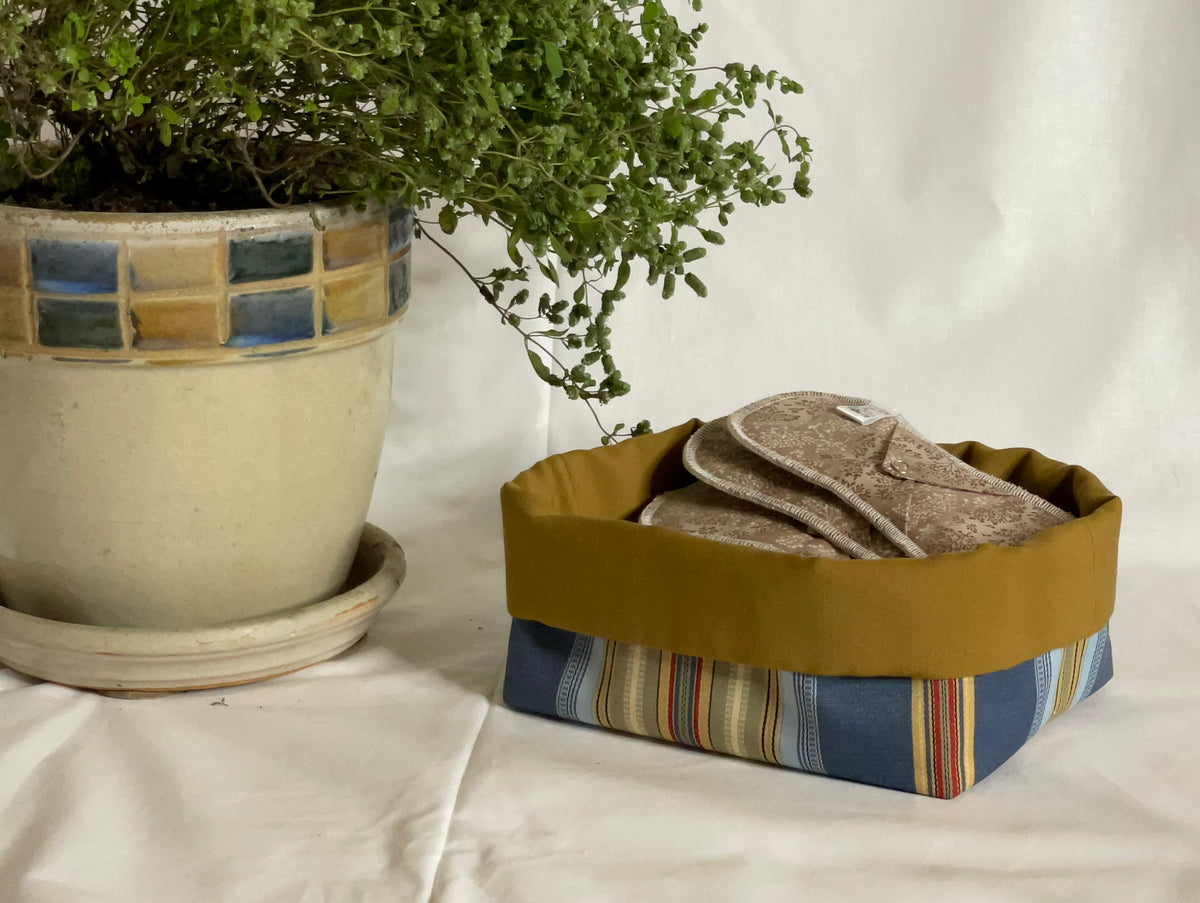 Panier de rangement en tissu récupéré