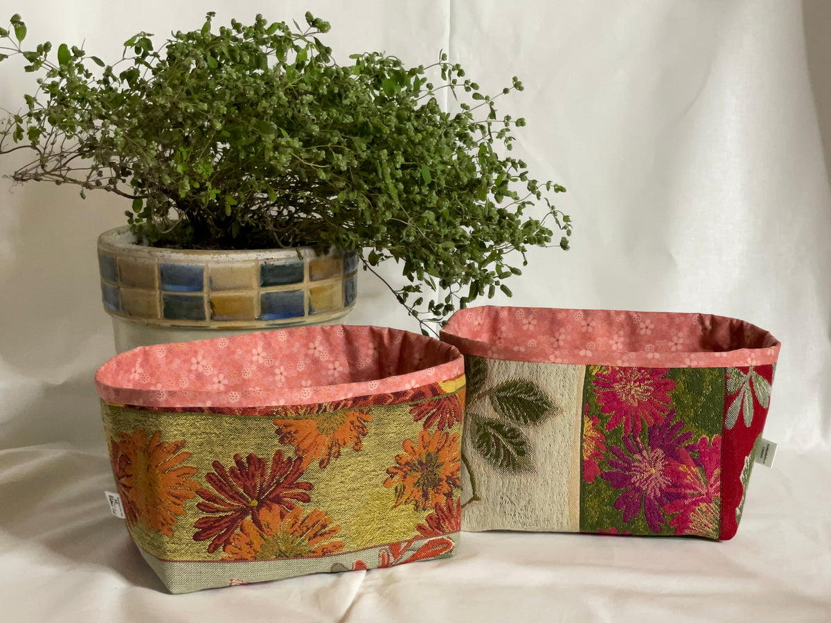 Panier de rangement en tissu récupéré